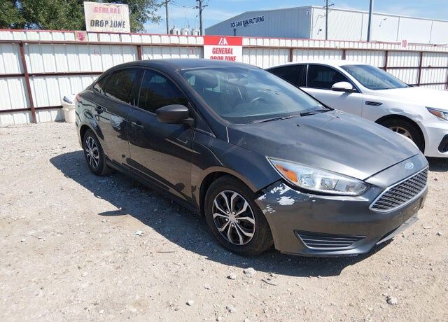 2017 FORD Focus