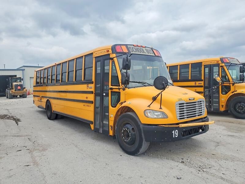 2012 FREIGHTLINER B2 Bus Chassis