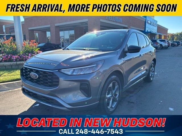 2024 FORD Escape