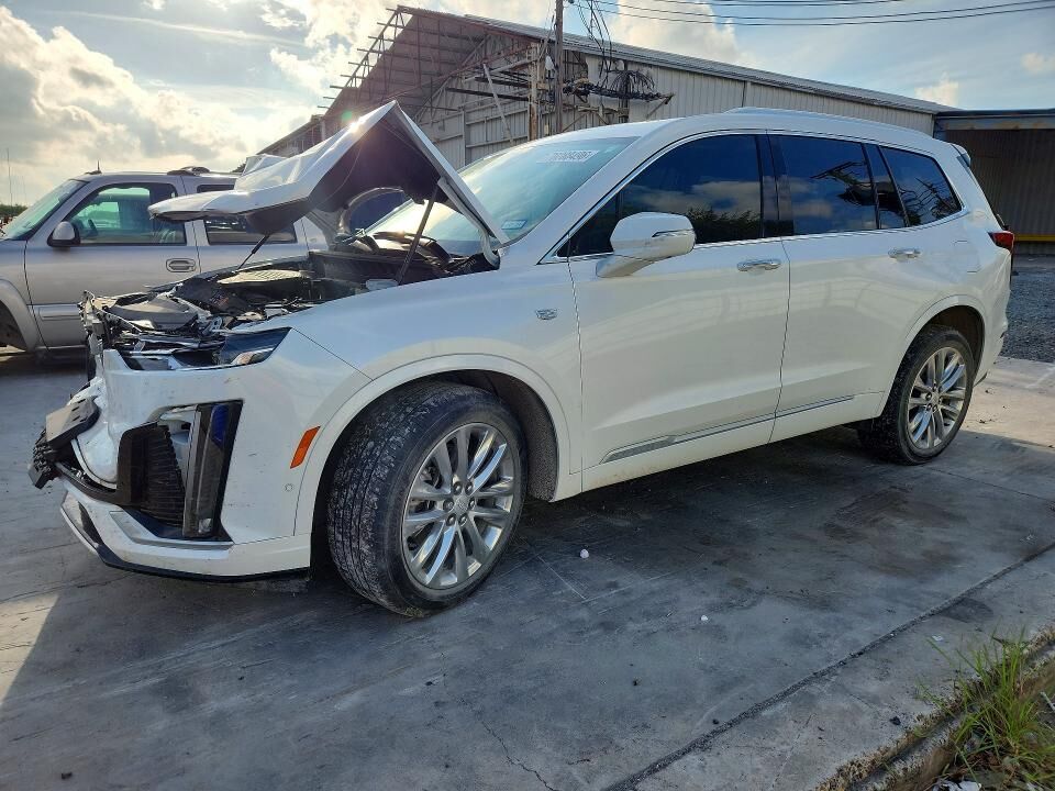 2024 CADILLAC XT6