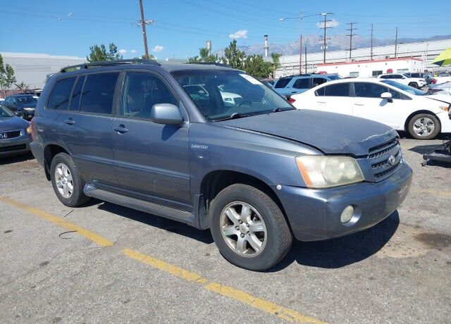 2002 TOYOTA Highlander