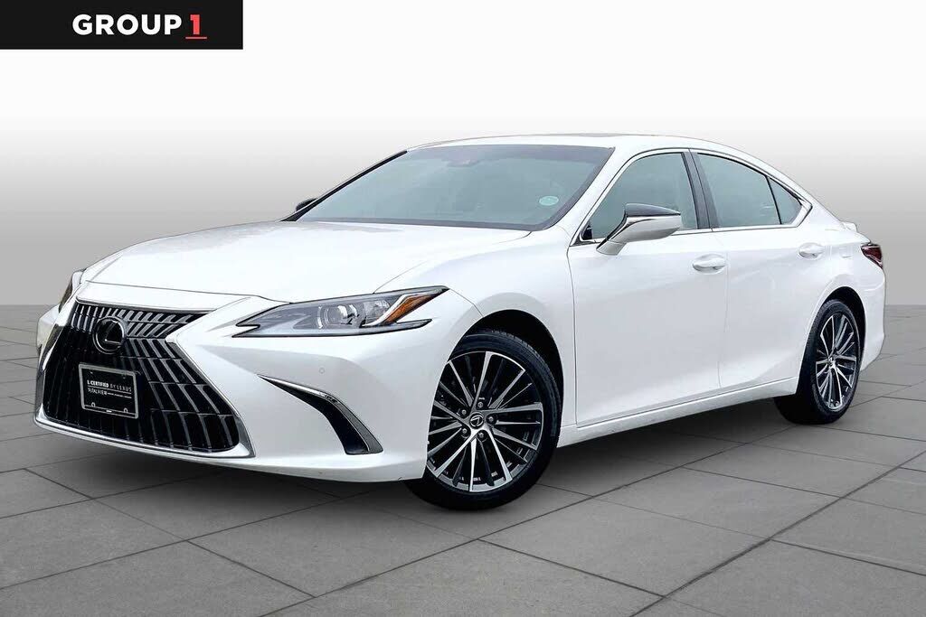 2023 LEXUS ES