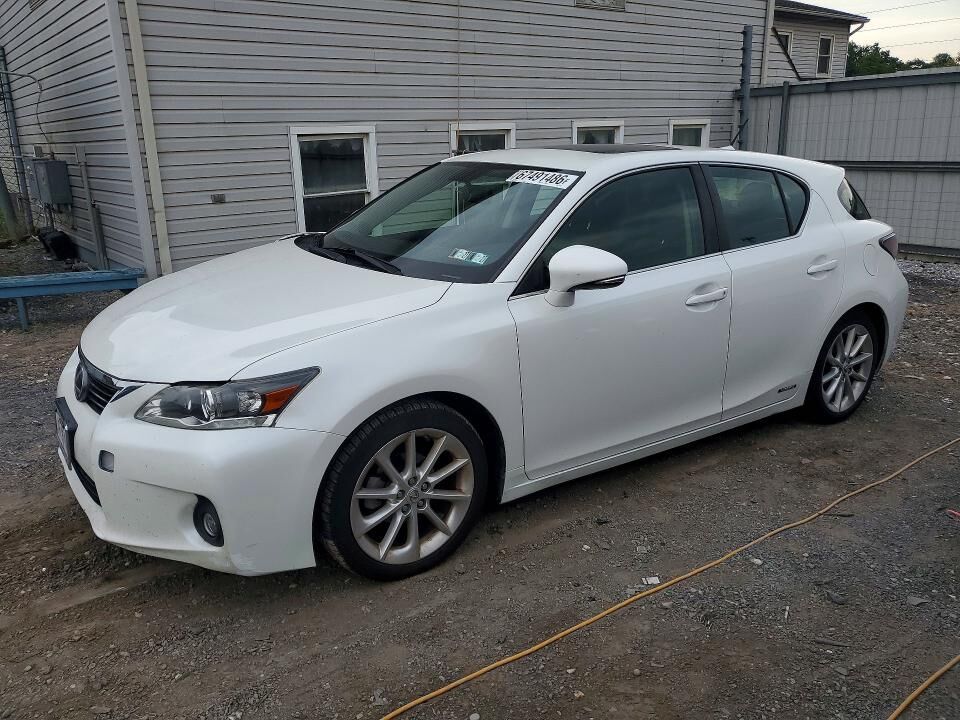 2013 LEXUS CT