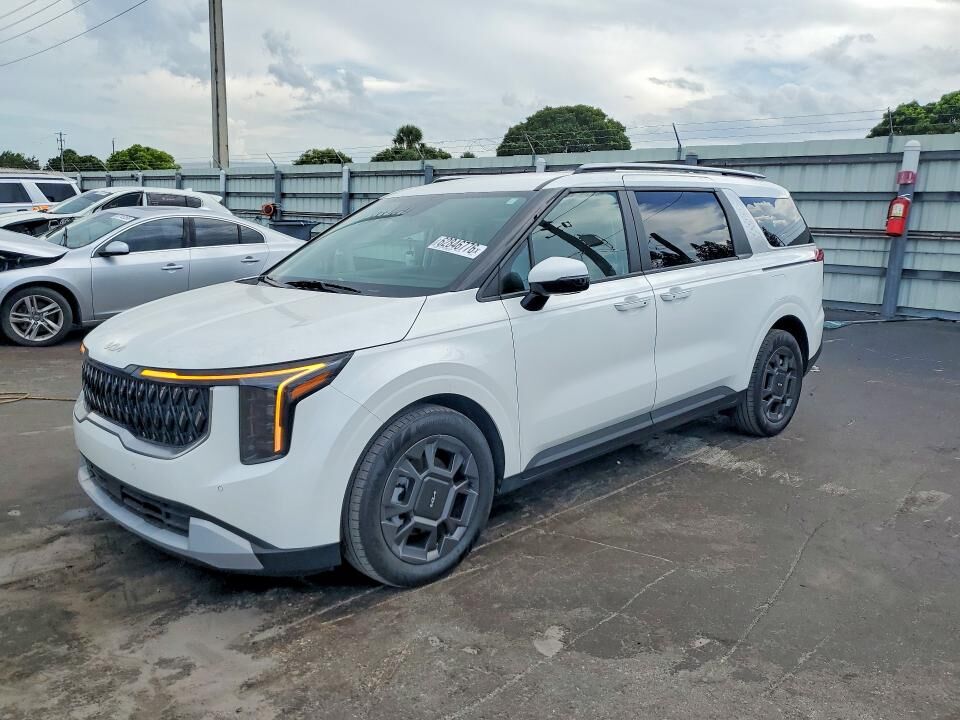 2025 KIA Carnival