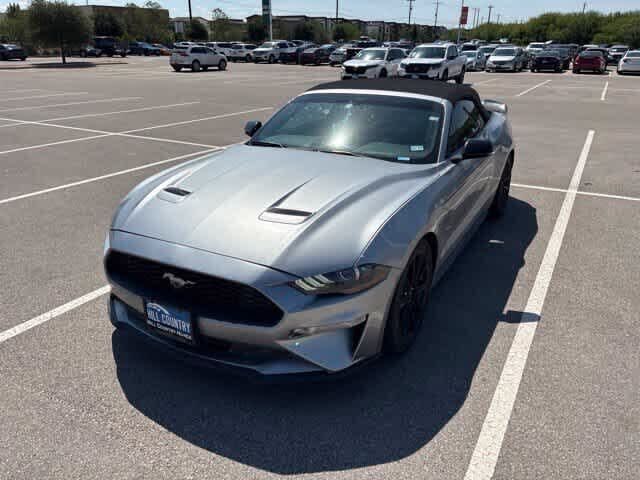 2020 FORD Mustang
