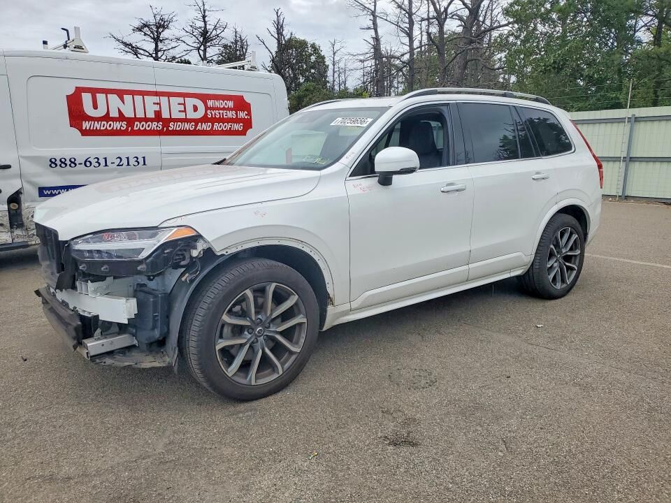 2019 VOLVO XC90
