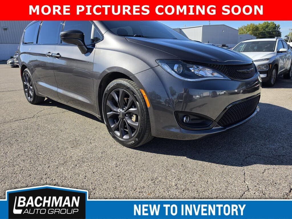 2018 CHRYSLER Pacifica