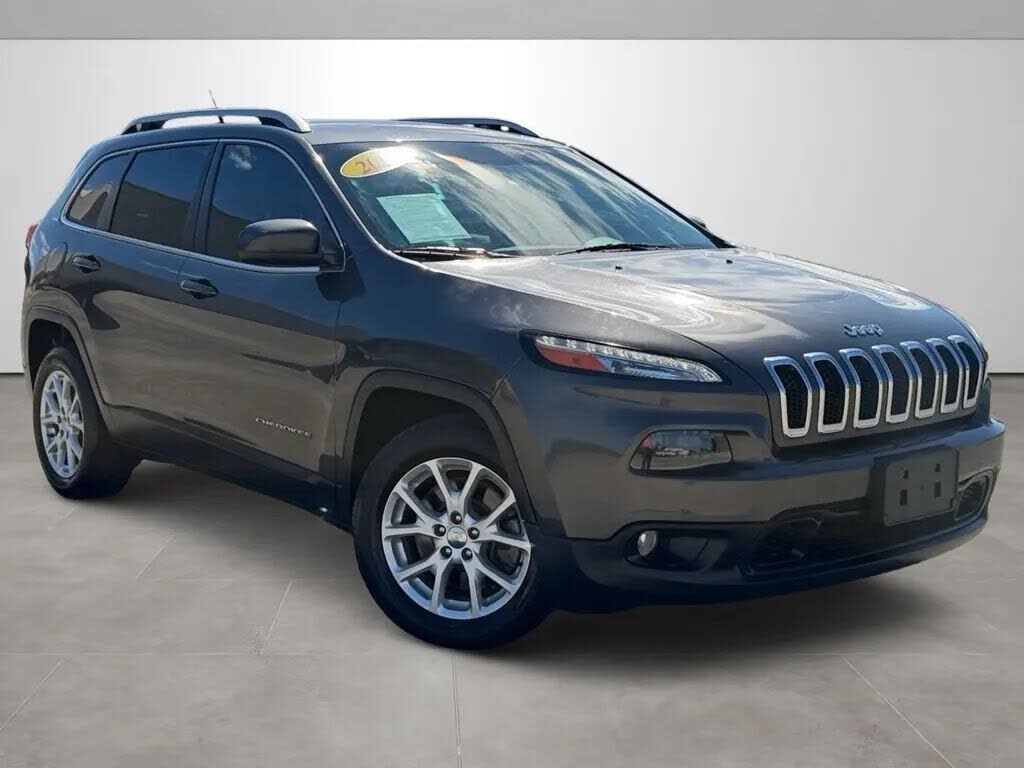 2017 JEEP Cherokee