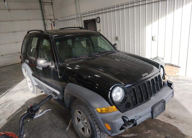 2005 JEEP Liberty