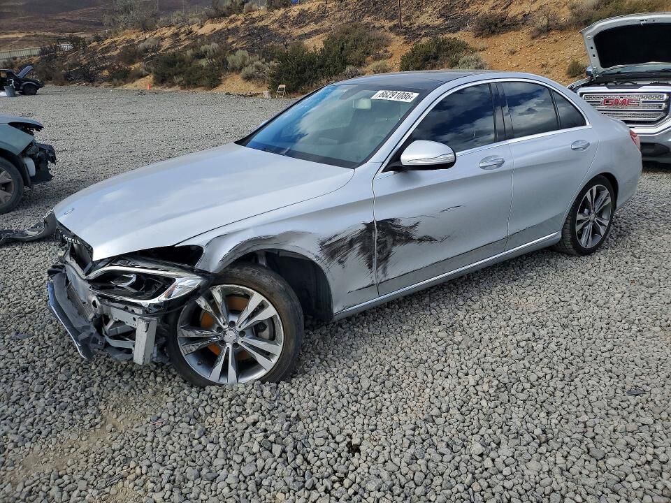 2015 MERCEDES-BENZ C-Class