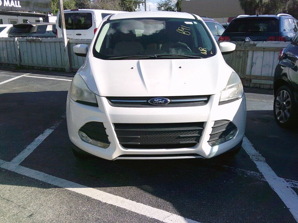 2014 FORD Escape