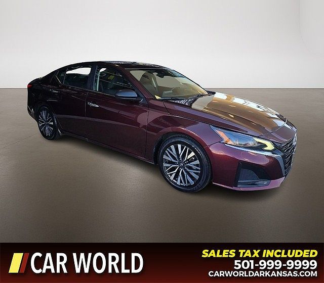 2024 NISSAN Altima