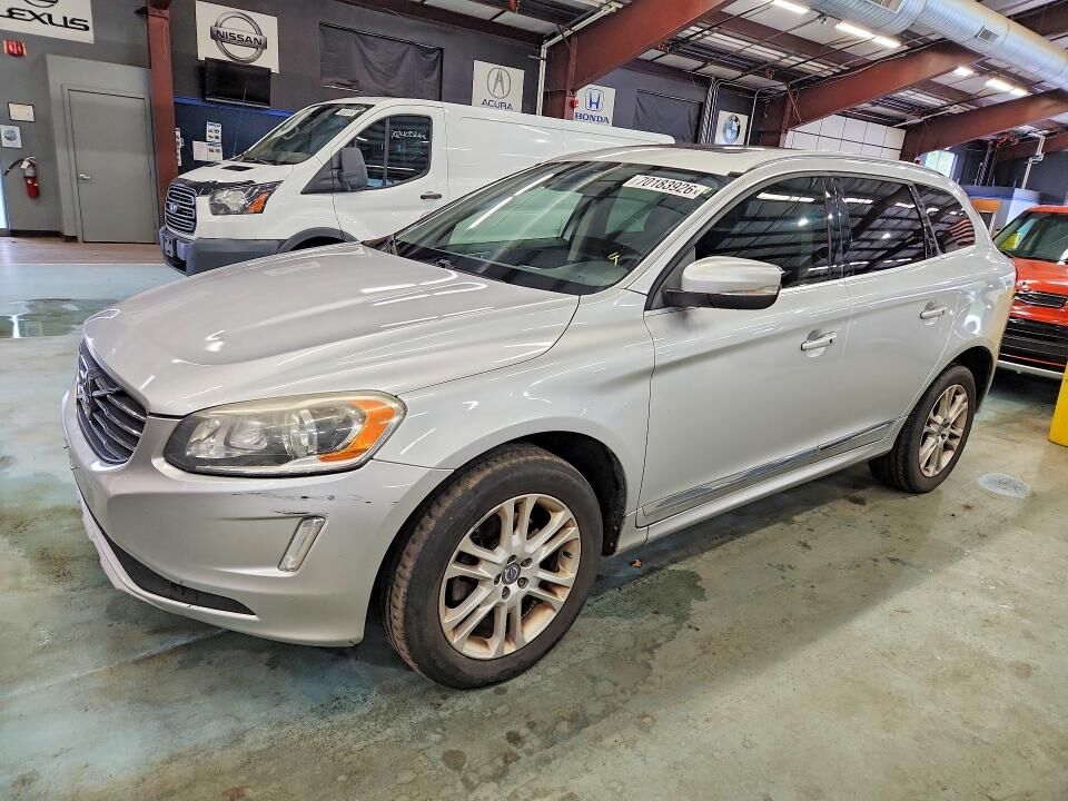 2016 VOLVO XC60