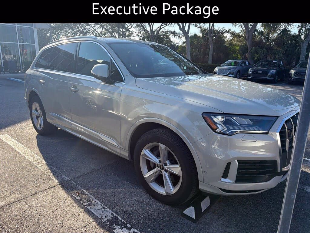 2023 AUDI Q7