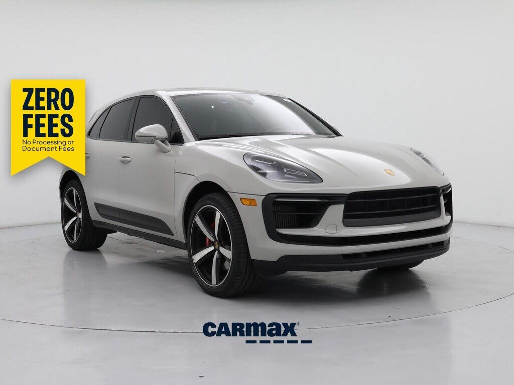 2022 PORSCHE Macan