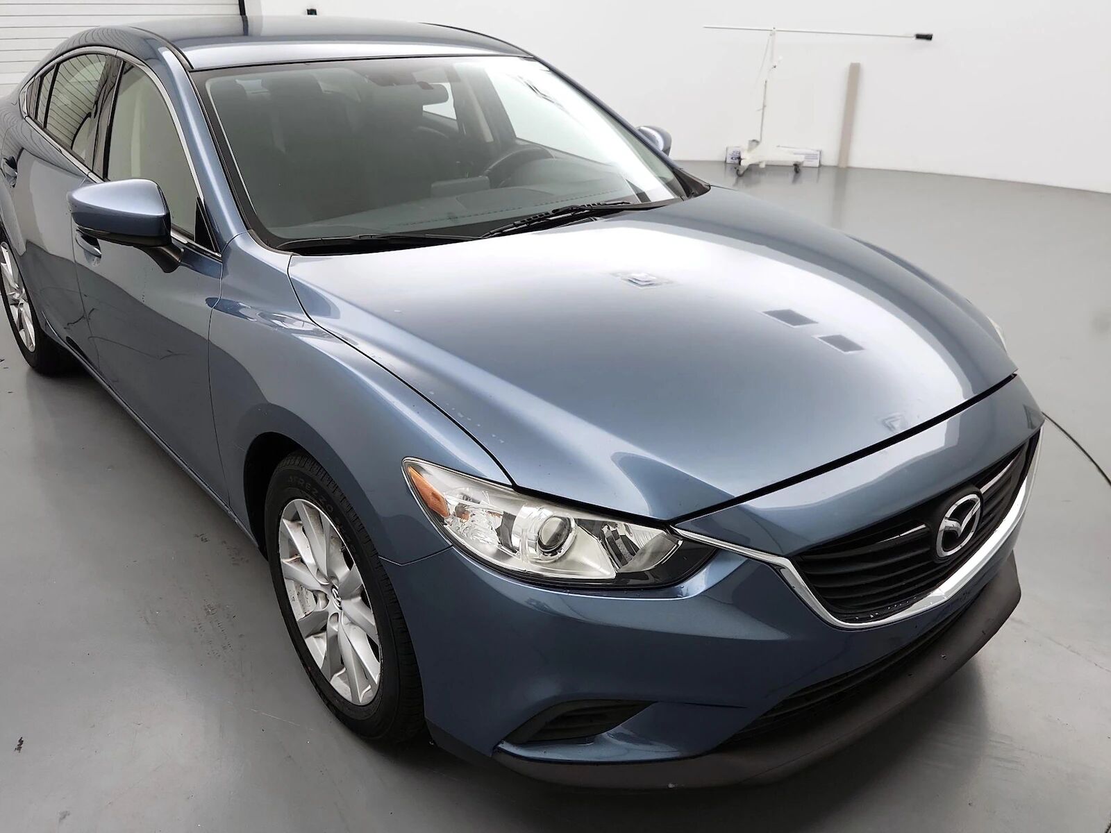 2017 MAZDA Mazda6