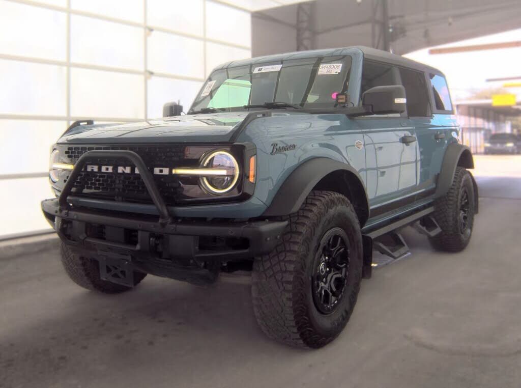 2022 FORD Bronco