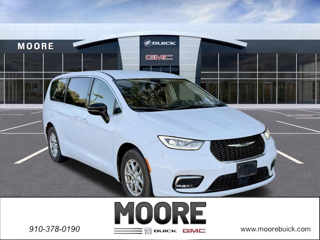 2024 CHRYSLER Pacifica