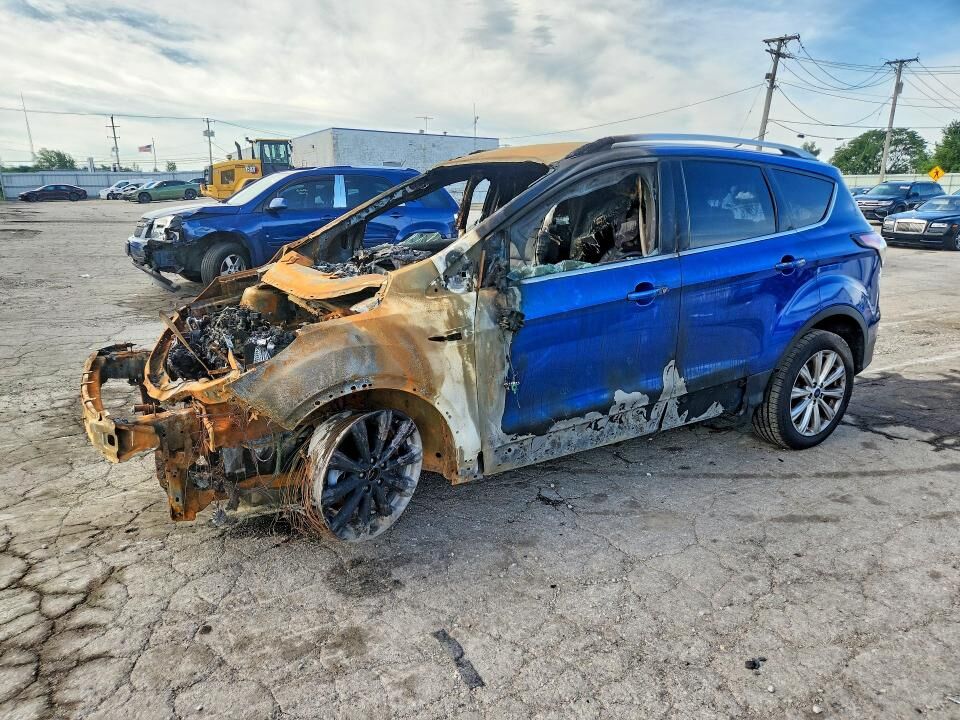2017 FORD Escape