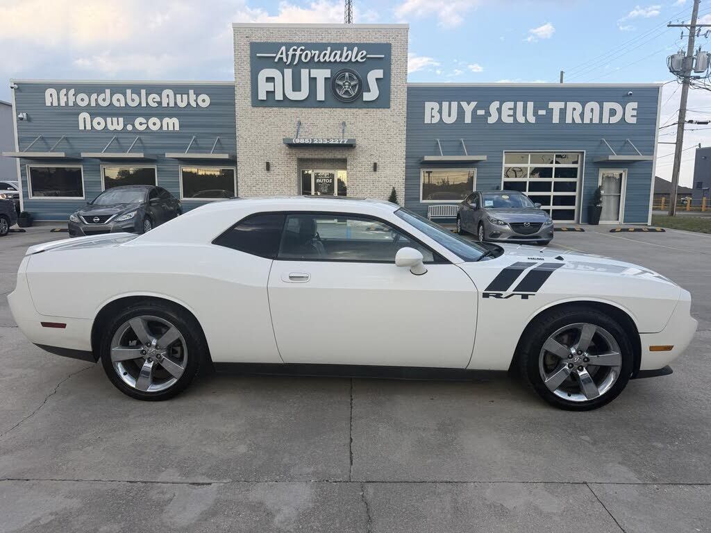 2010 DODGE Challenger
