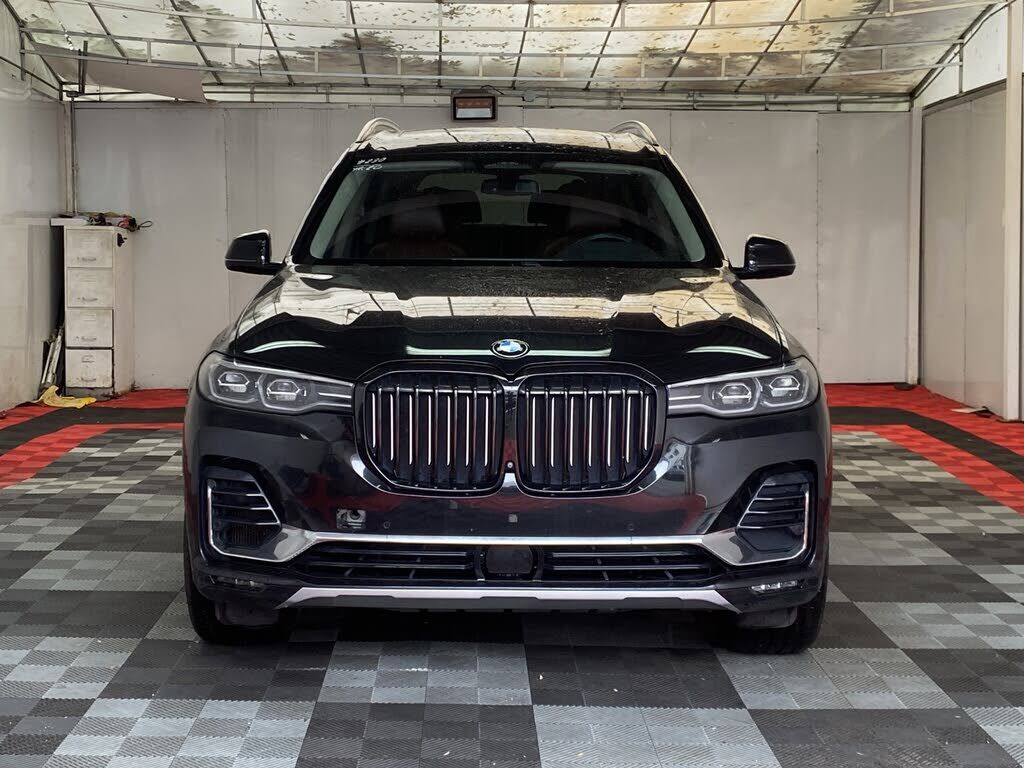 2020 BMW X7