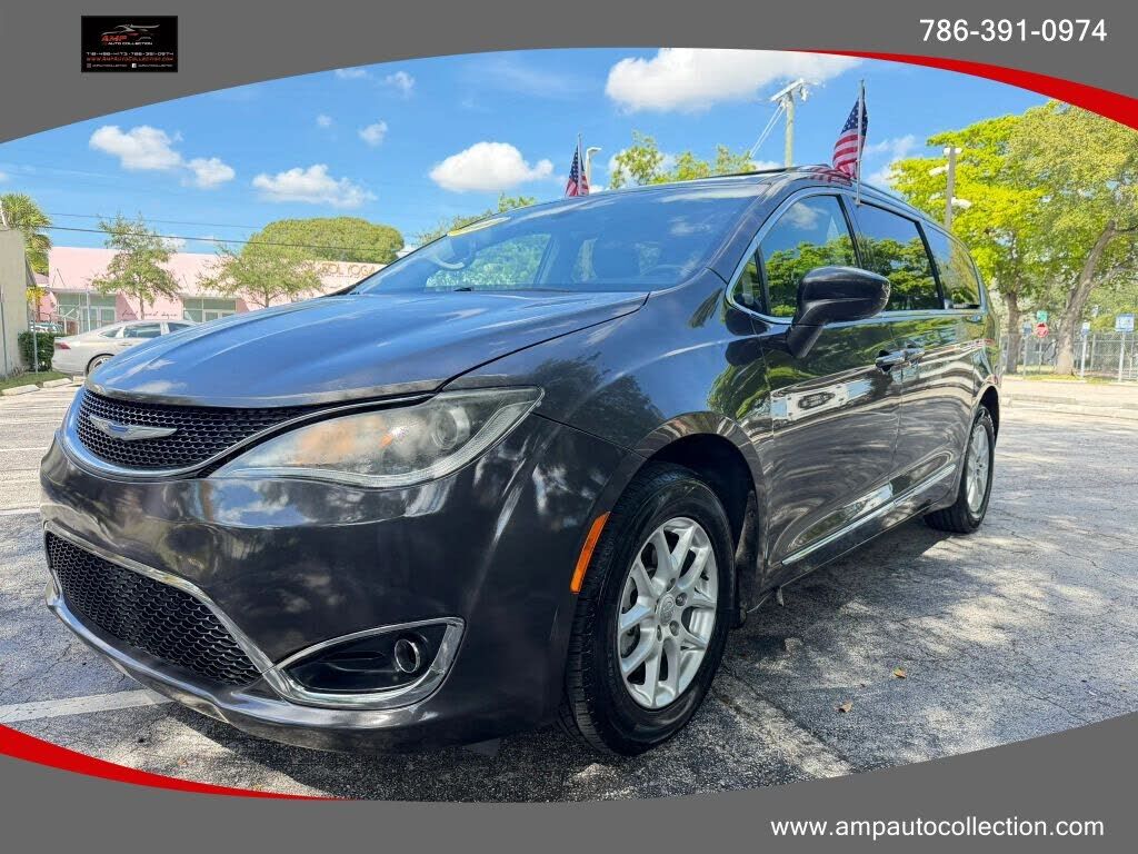 2020 CHRYSLER Pacifica