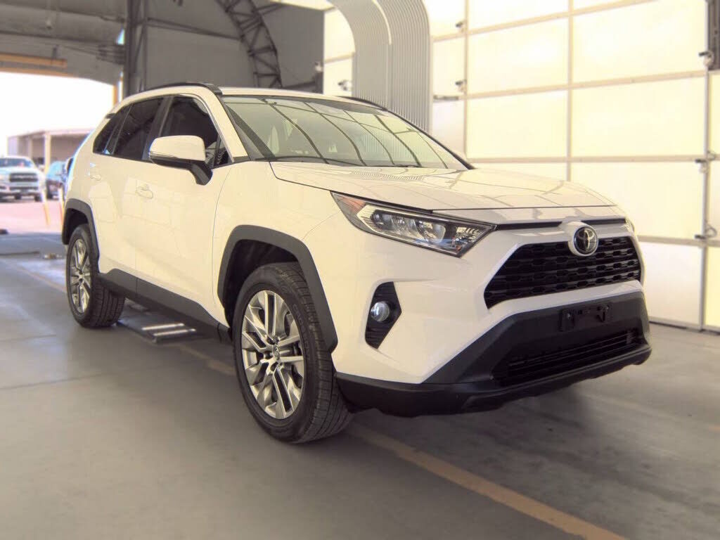 2019 TOYOTA RAV4