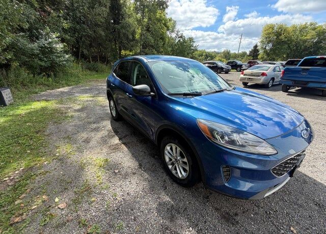 2022 FORD Escape
