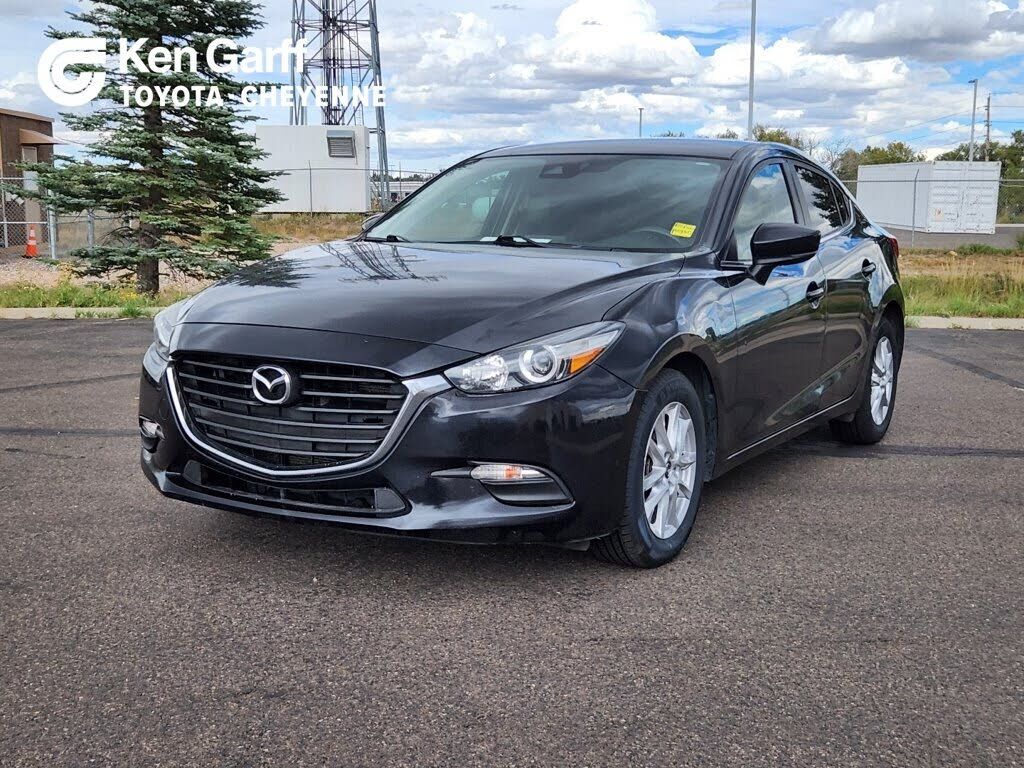 2018 MAZDA Mazda3