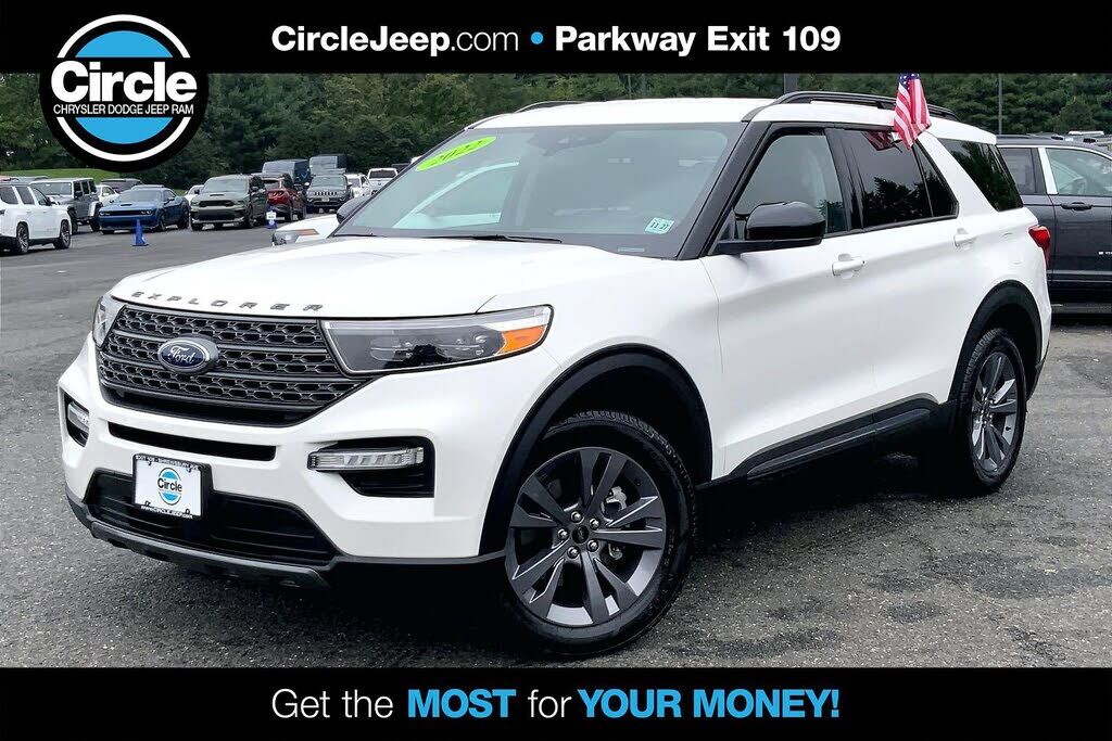 2022 FORD Explorer