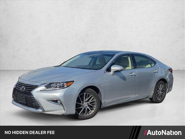 2016 LEXUS ES
