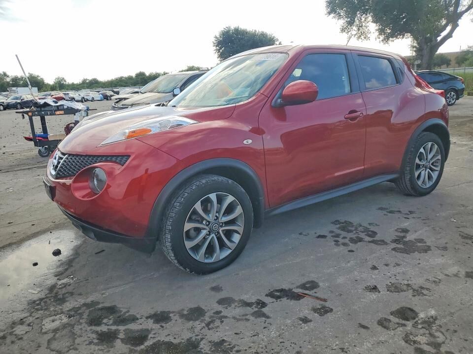 2014 NISSAN Juke