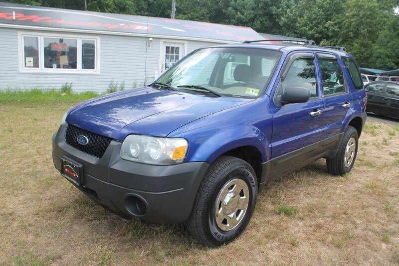 2005 FORD Escape