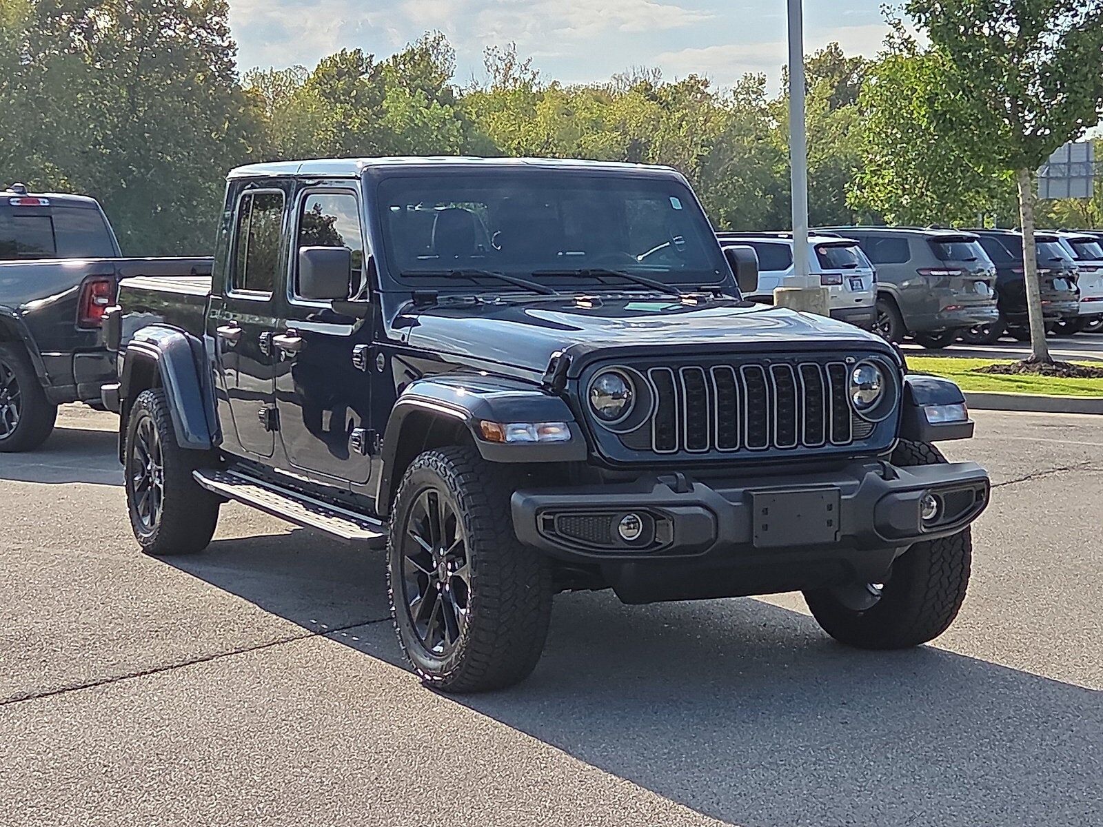 2025 JEEP Gladiator