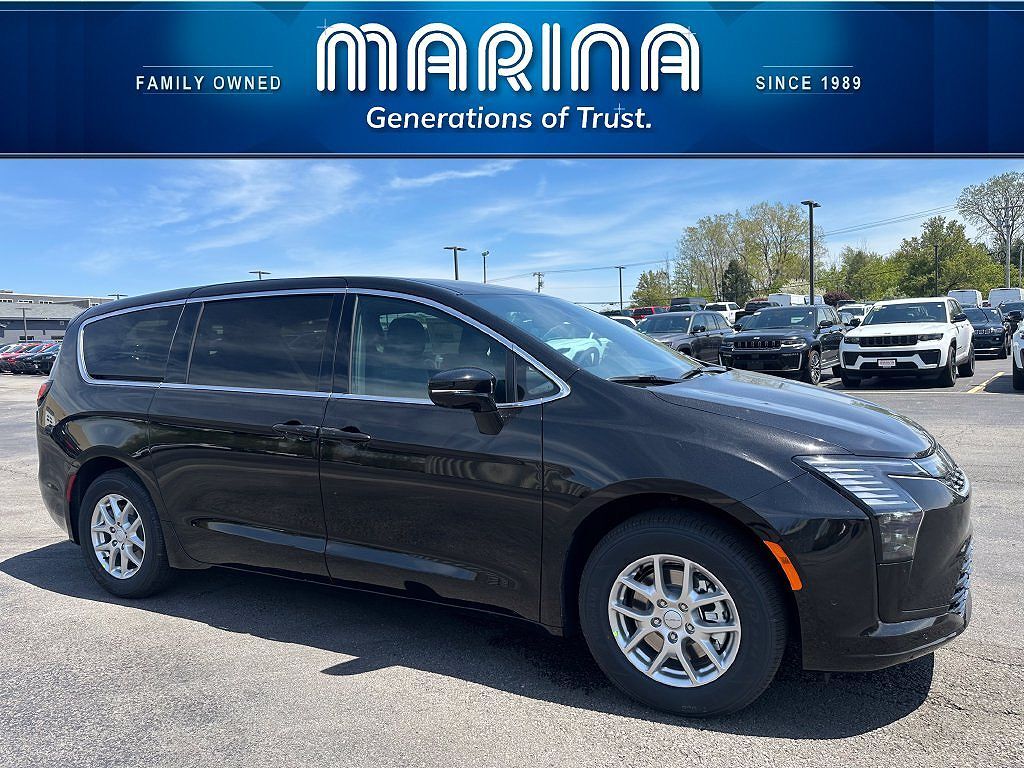 2027 CHRYSLER Pacifica