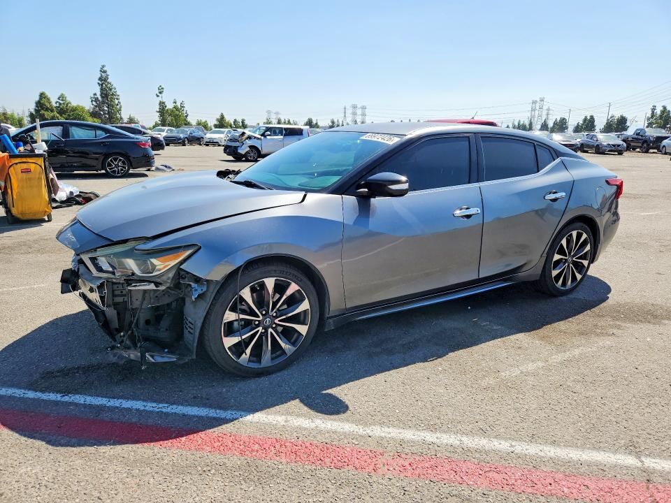 2016 NISSAN Maxima