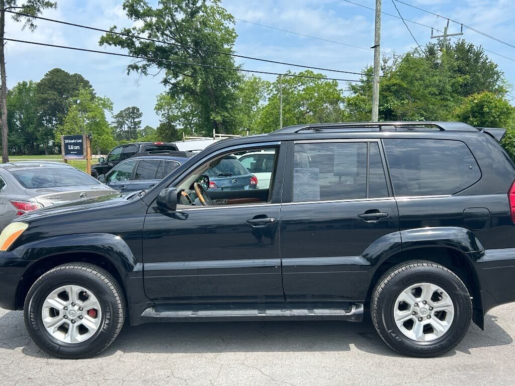 2004 LEXUS GX