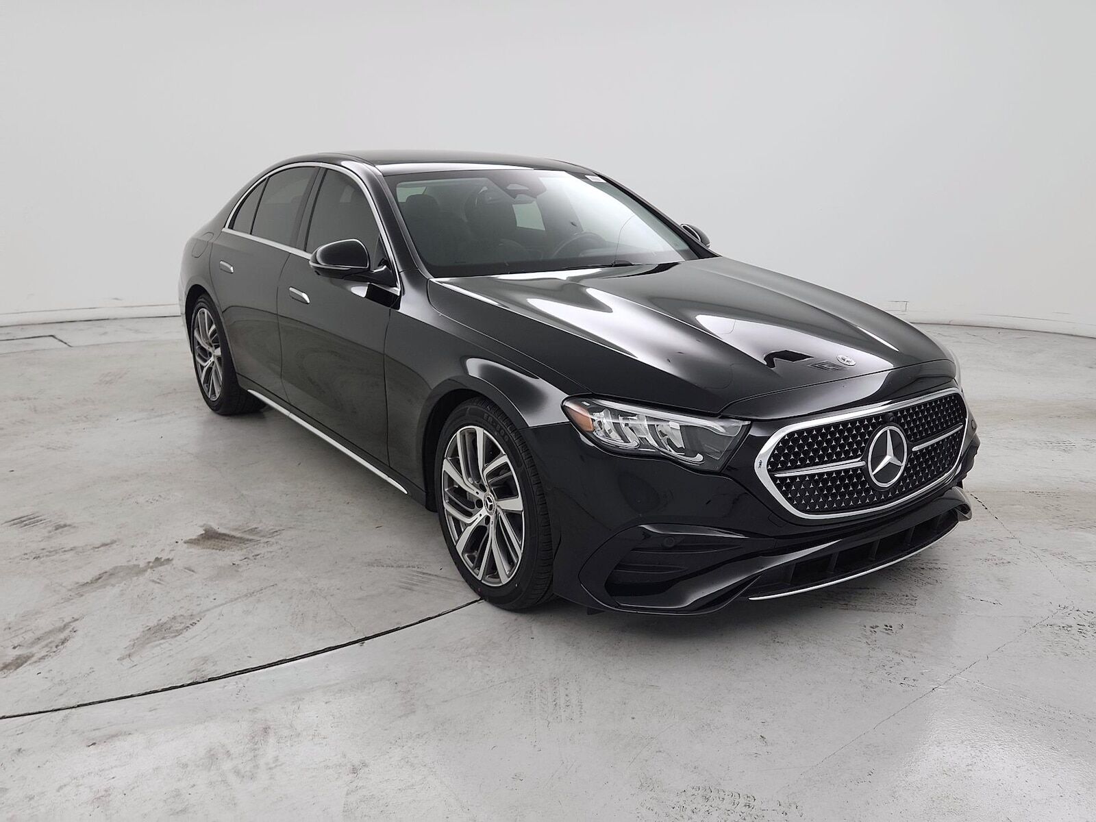 2025 MERCEDES-BENZ E-Class