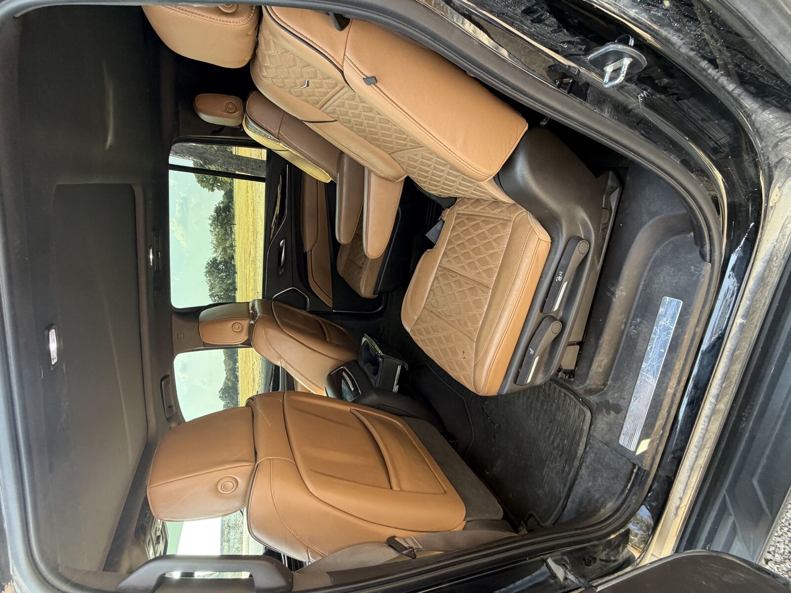 2021 CADILLAC Escalade ESV