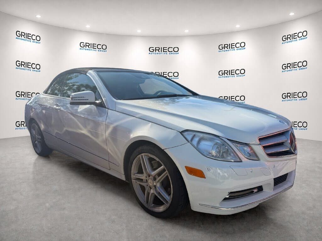 2012 MERCEDES-BENZ E-Class