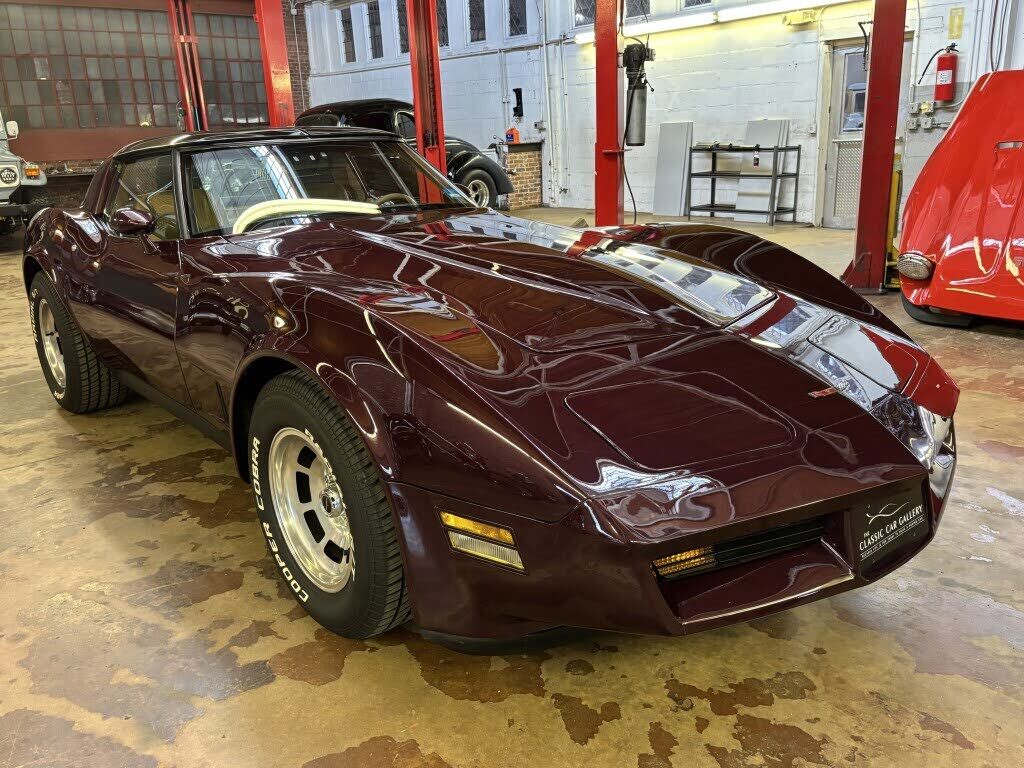 1981 CHEVROLET Corvette