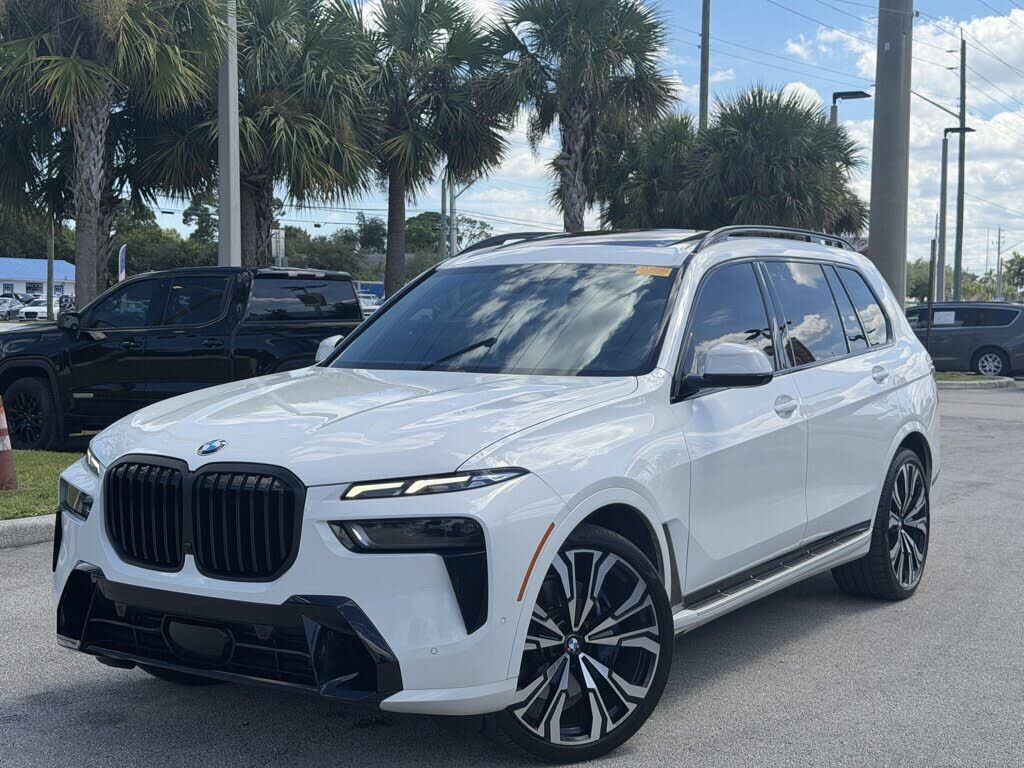 2024 BMW X7