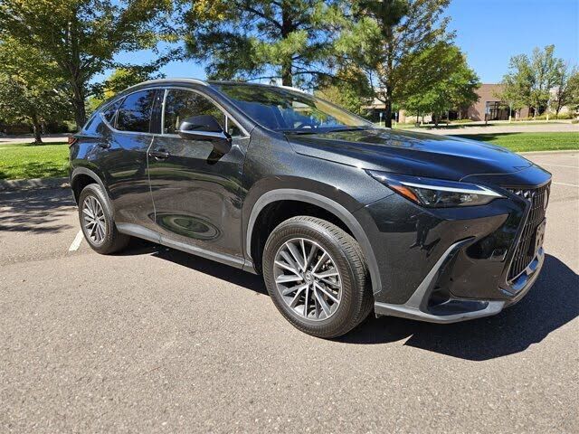 2025 LEXUS NX