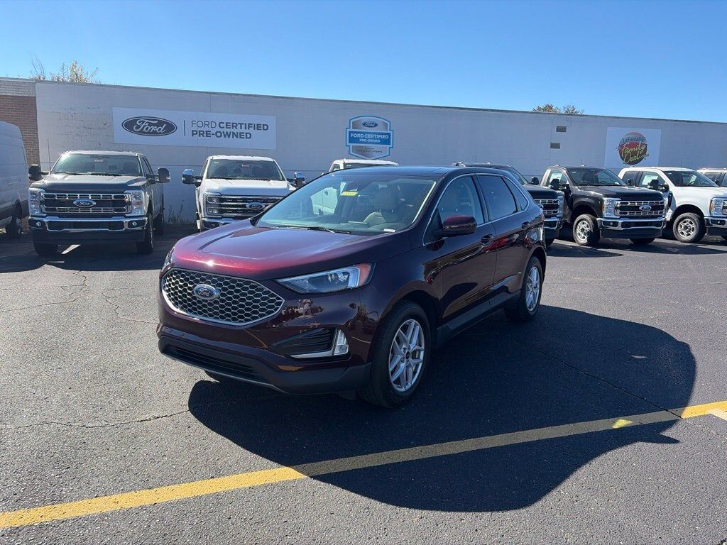 2024 FORD Edge