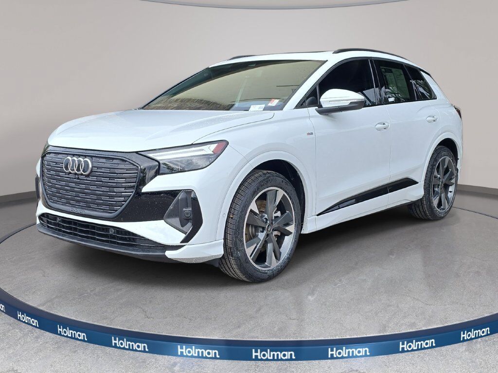 2024 AUDI Q4