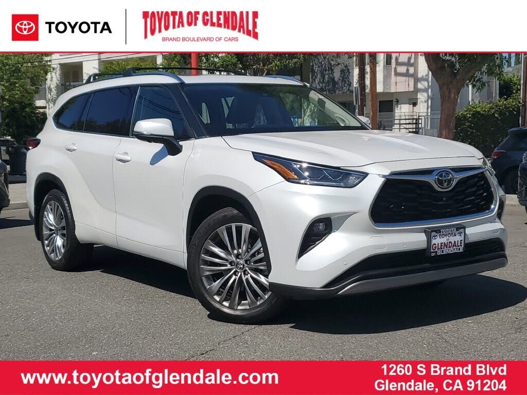 2023 TOYOTA Highlander