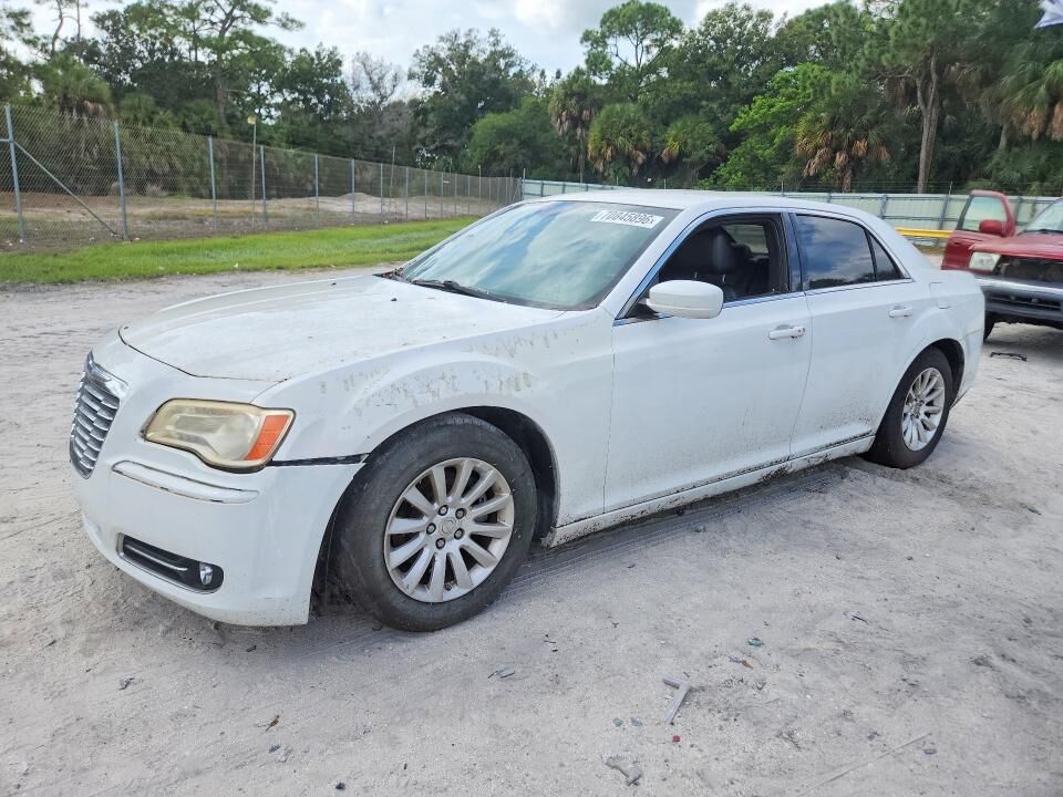 2013 CHRYSLER 300