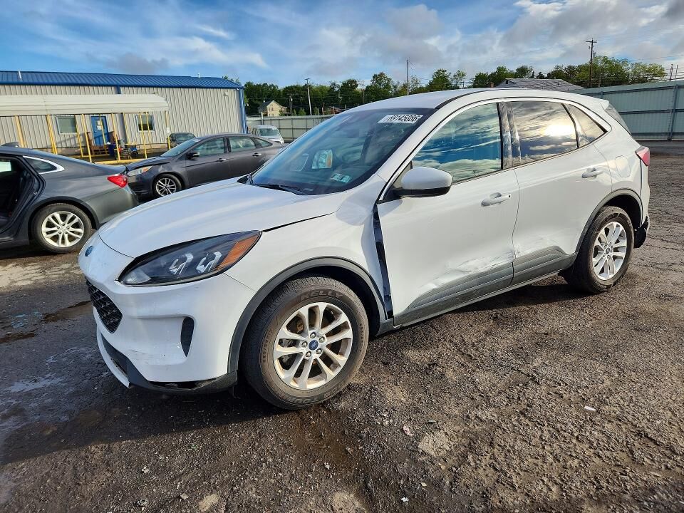 2020 FORD Escape