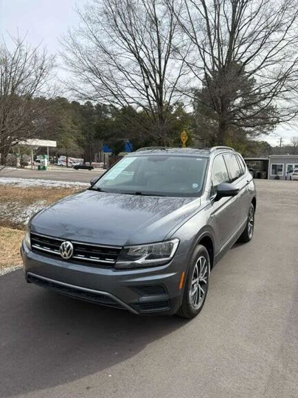 2018 VOLKSWAGEN Tiguan