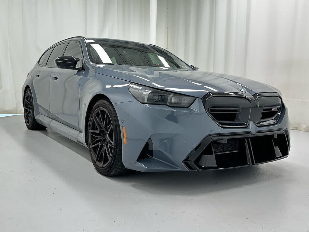 2027 BMW M5